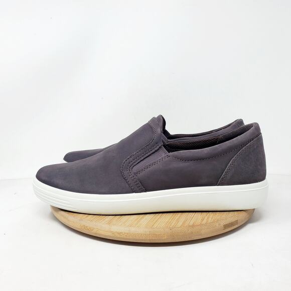 ECCO Soft Classic Slip On Shoes Womens 39 Dark Purple Nubuck Leather Sneaker - Picture 1 of 12